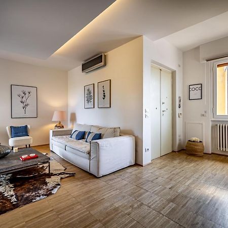 Yid Penthouse On Florence River With Parking Екстер'єр фото