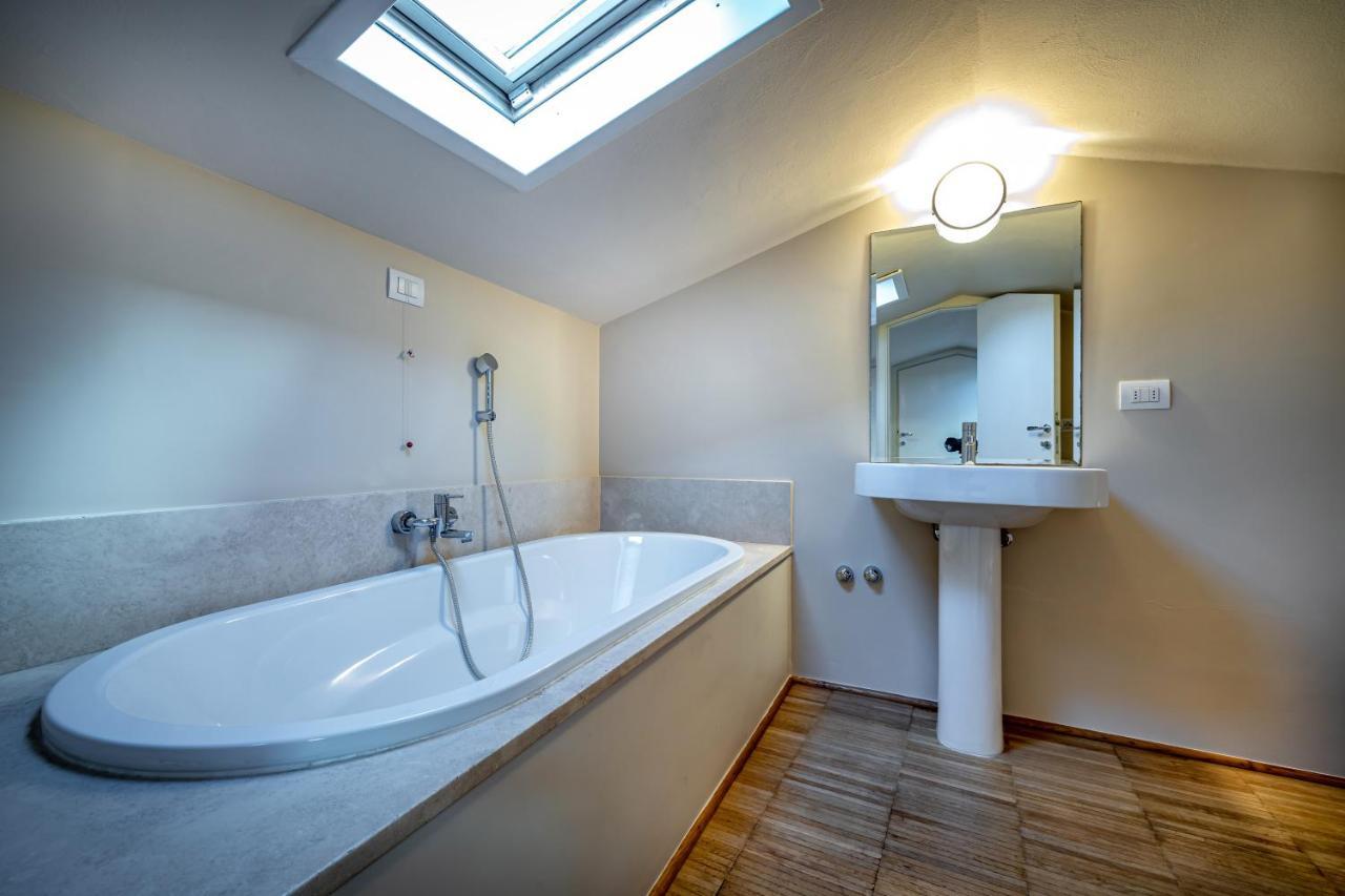 Yid Penthouse On Florence River With Parking Екстер'єр фото