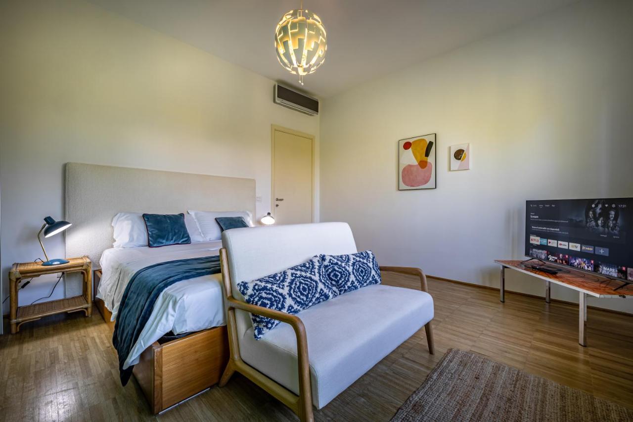 Yid Penthouse On Florence River With Parking Екстер'єр фото