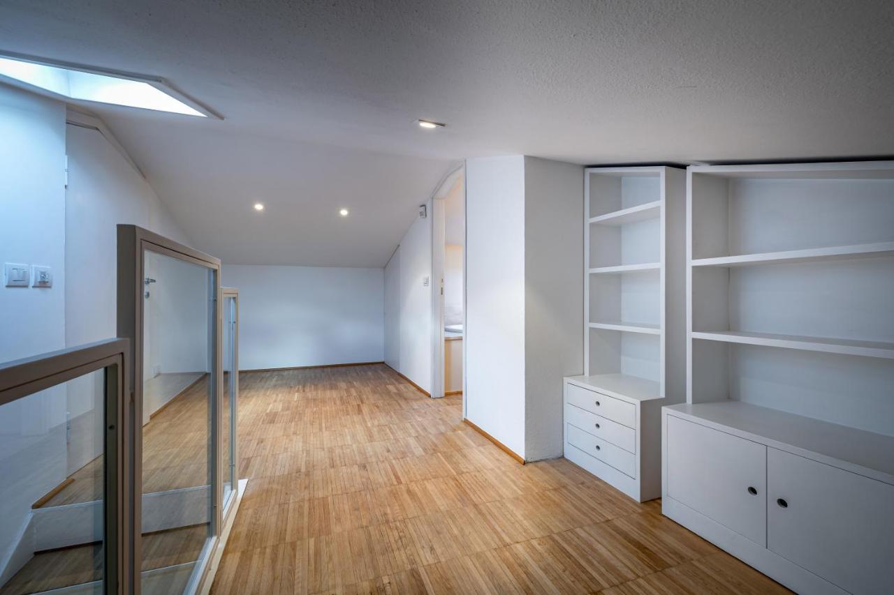 Yid Penthouse On Florence River With Parking Екстер'єр фото