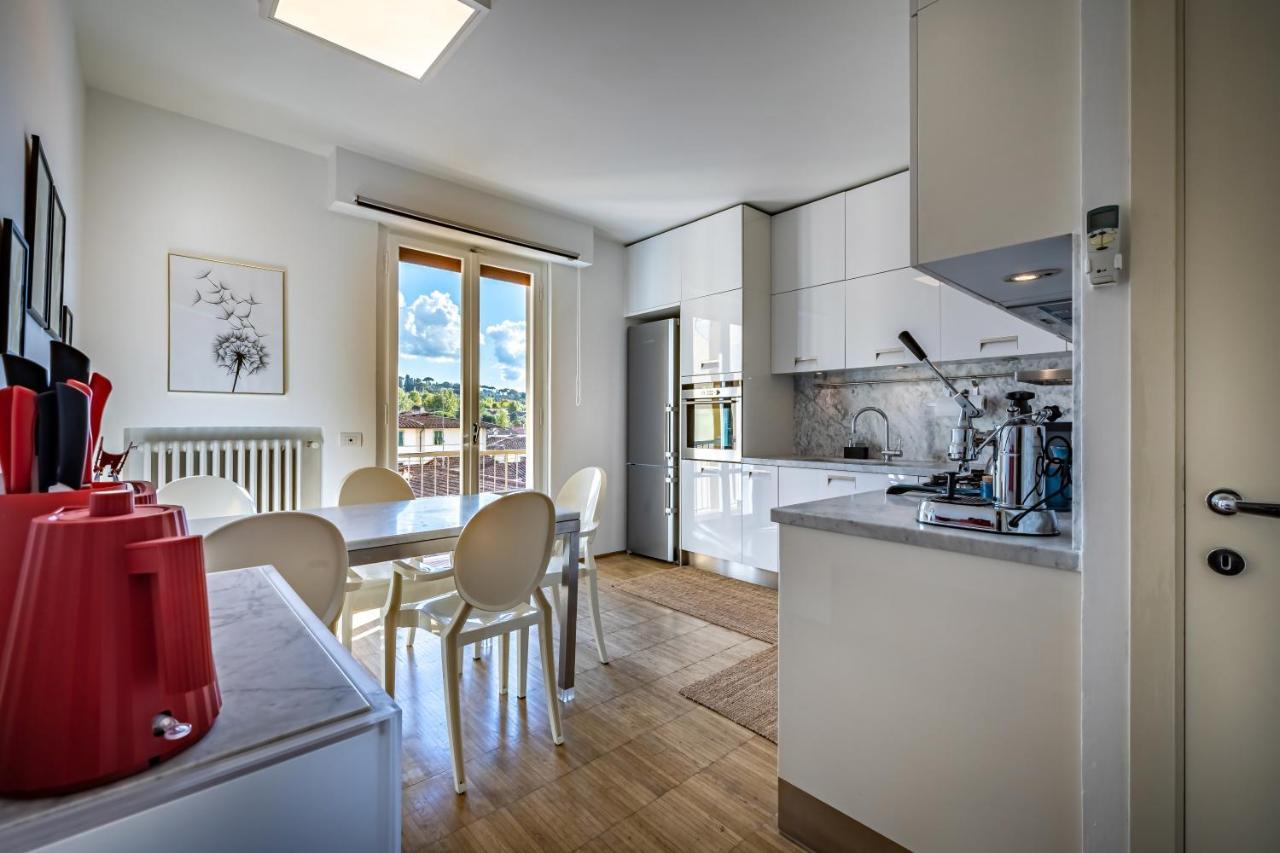 Yid Penthouse On Florence River With Parking Екстер'єр фото